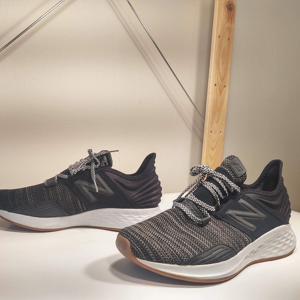 New Balance Fresh Foam Roav Black Knit/Gum